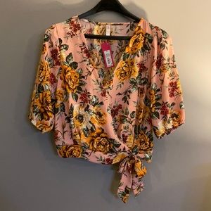 Xhiliration faux wrap tie front puff sleeve floral top